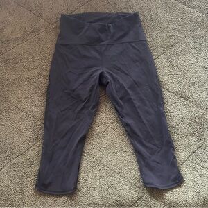 Lululemon Cropped Leggings Mesh Women’s Size 8 Black